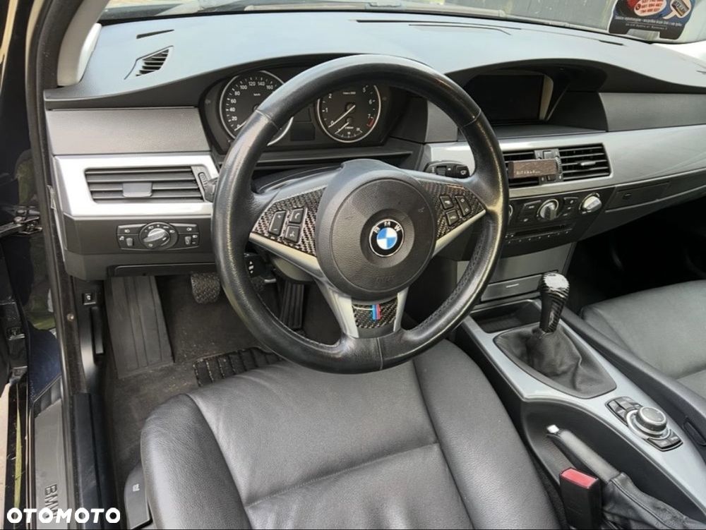 BMW Seria 5 520i - 16