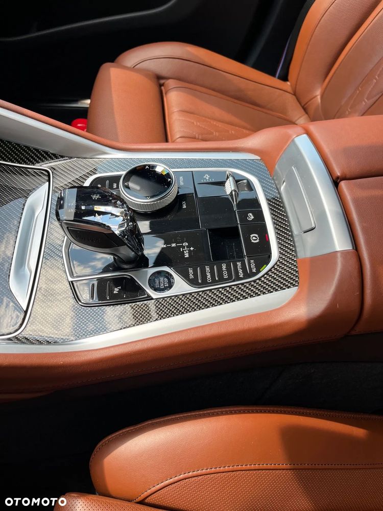 BMW X6 - 12
