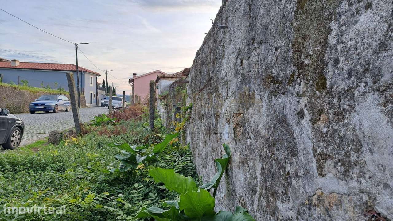 Terreno com moradia para restauro - Grande imagem: 5/15
