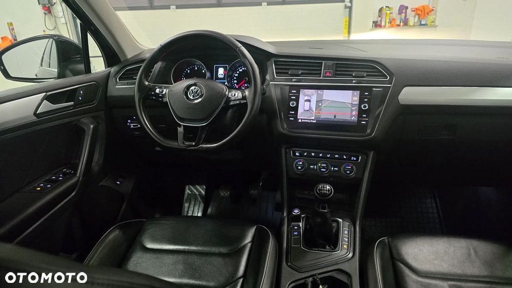 Volkswagen Tiguan 2.0 TDI SCR (BlueMotion Technology) Highline - 15