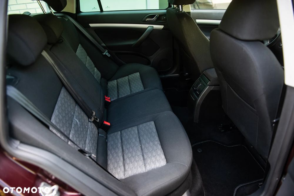 Skoda Octavia 1.4 TSI DSG IMPULS EDITION - 21