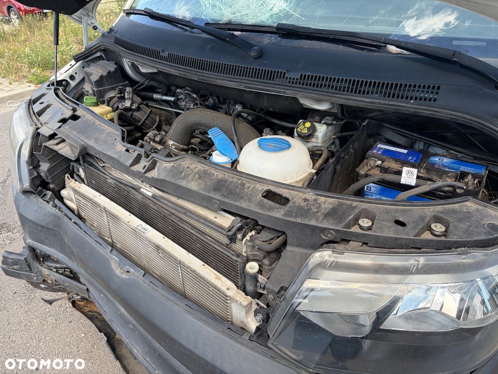 Volkswagen T5 - 18
