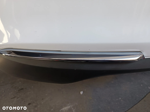 Mazda 2 DL LIFT 2019- nakladka lewa osłona listwa zderzaka tył tylna chrom