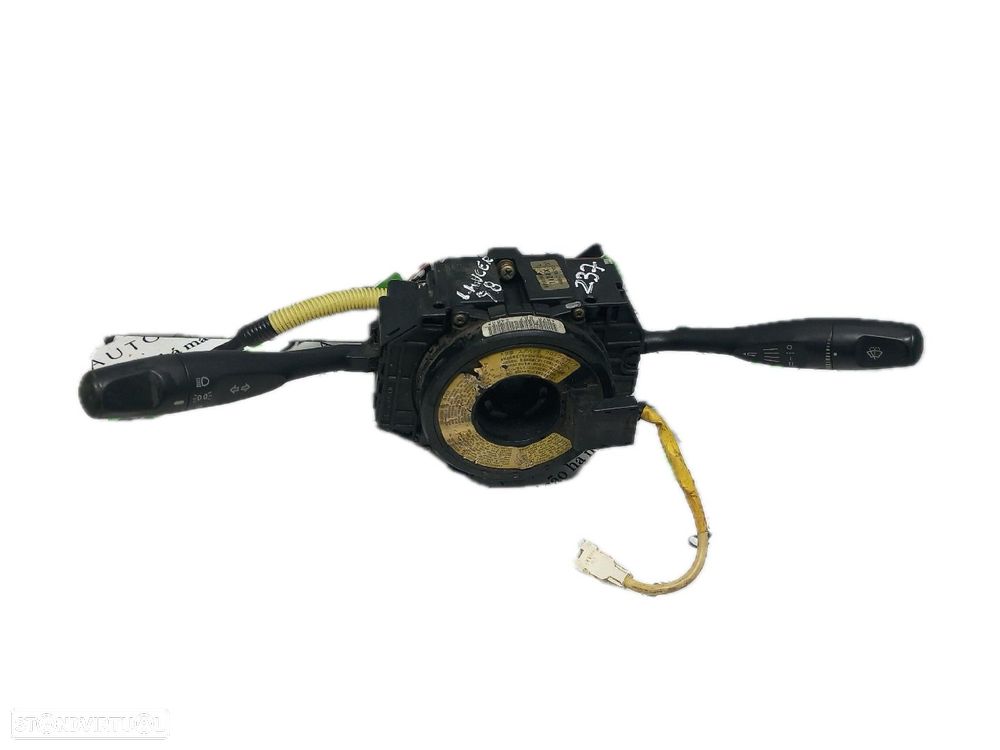 Conjunto (Comutador) Manetes (Piscas E Escovas) Mitsubishi Lancer Vi ( - 2