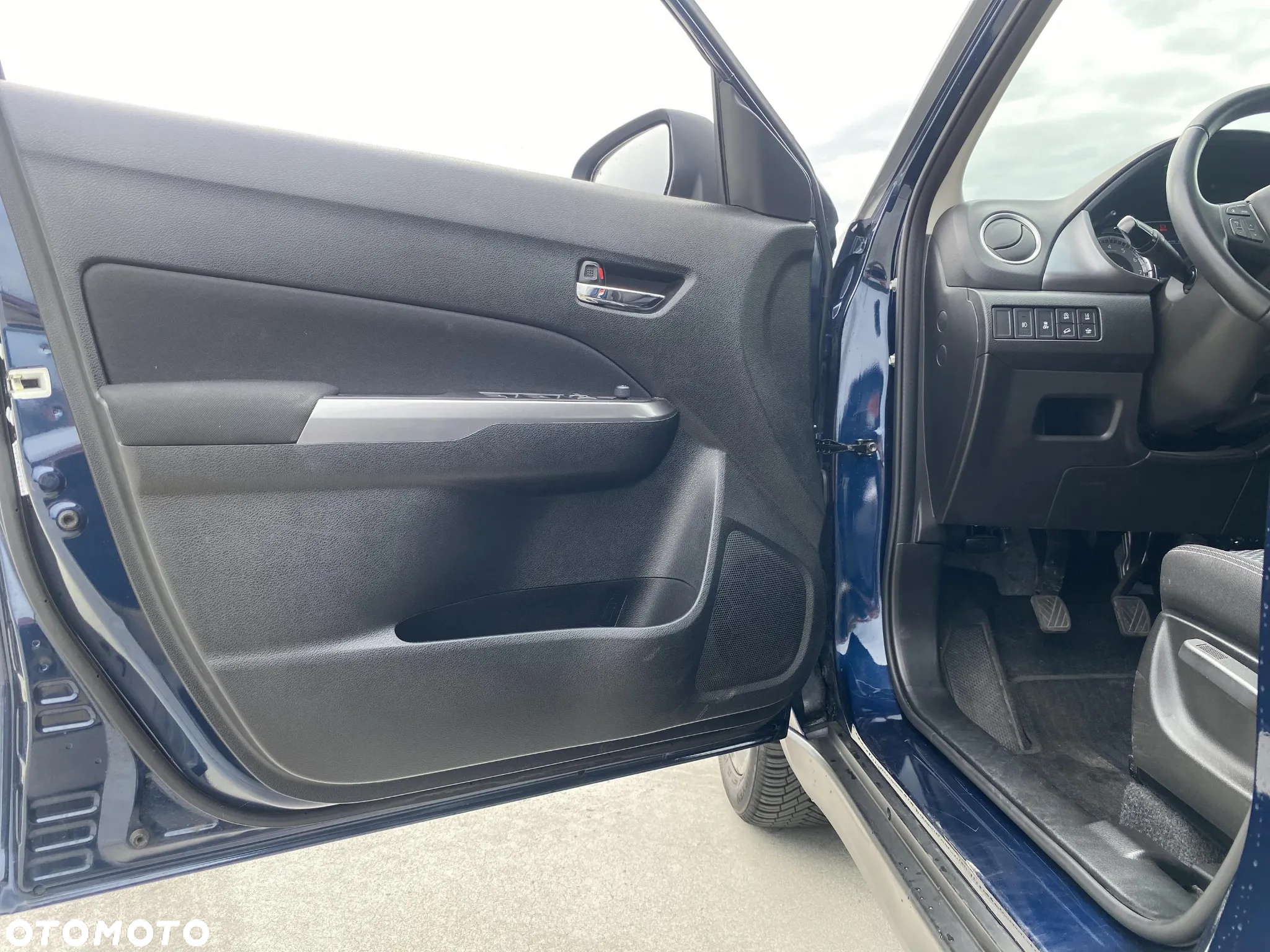 Suzuki Vitara 1.4 Boosterjet SHVS Premium 4WD - 10