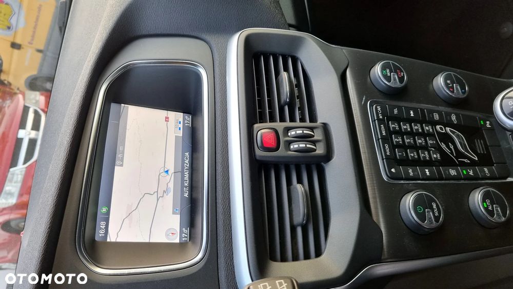 Volvo V40 Cross Country D3 Geartronic Kinetic - 26