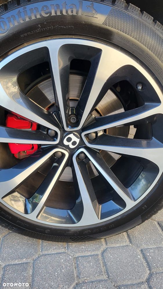 Bentley Bentayga V8 - 7