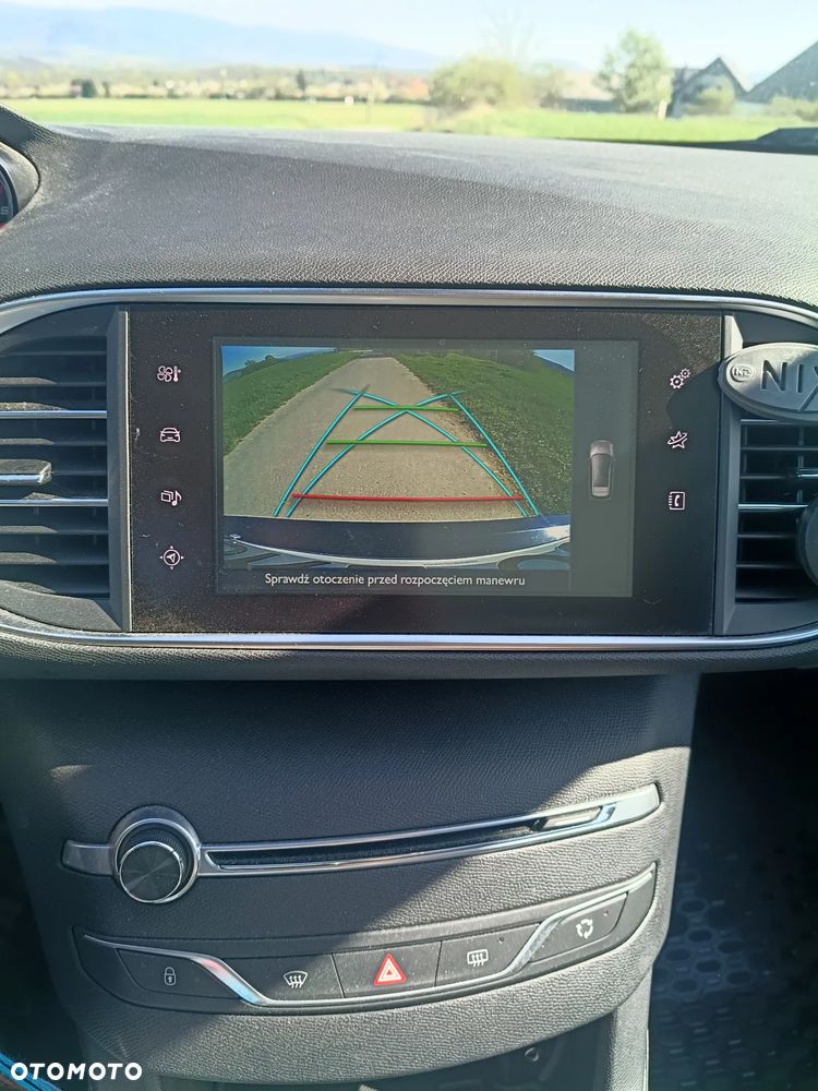 Peugeot 308 BlueHDi FAP 150 Stop & Start Allure - 7
