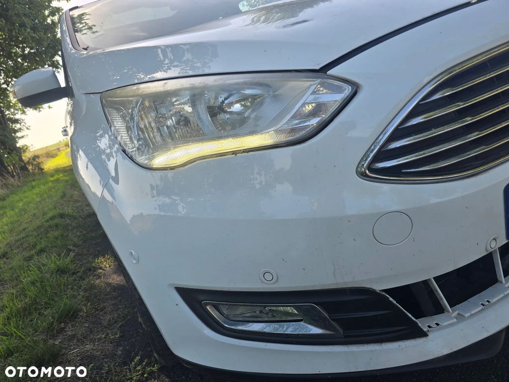 Ford Grand C-MAX 1.5 TDCi Start-Stopp-System Titanium - 16