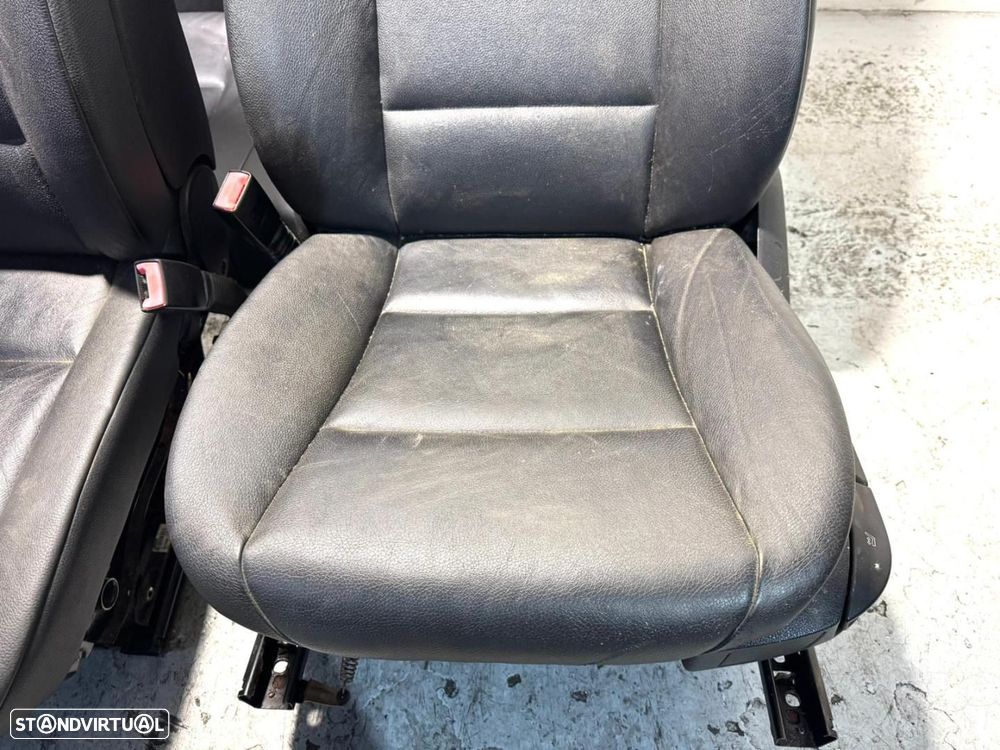 Conjunto de Bancos Elétricos em Pele Aquecidos BMW 5 (F10) 520 d - 6