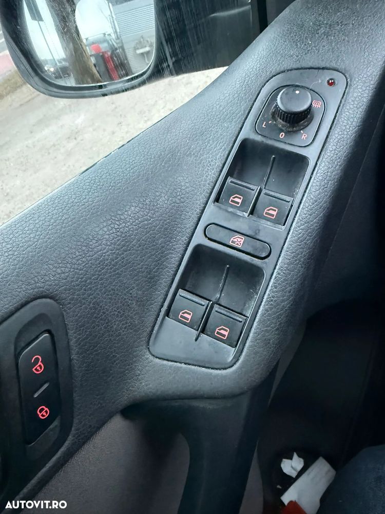 Volkswagen Tiguan 2.0 TDI 4Motion DSG Track & Field - 10