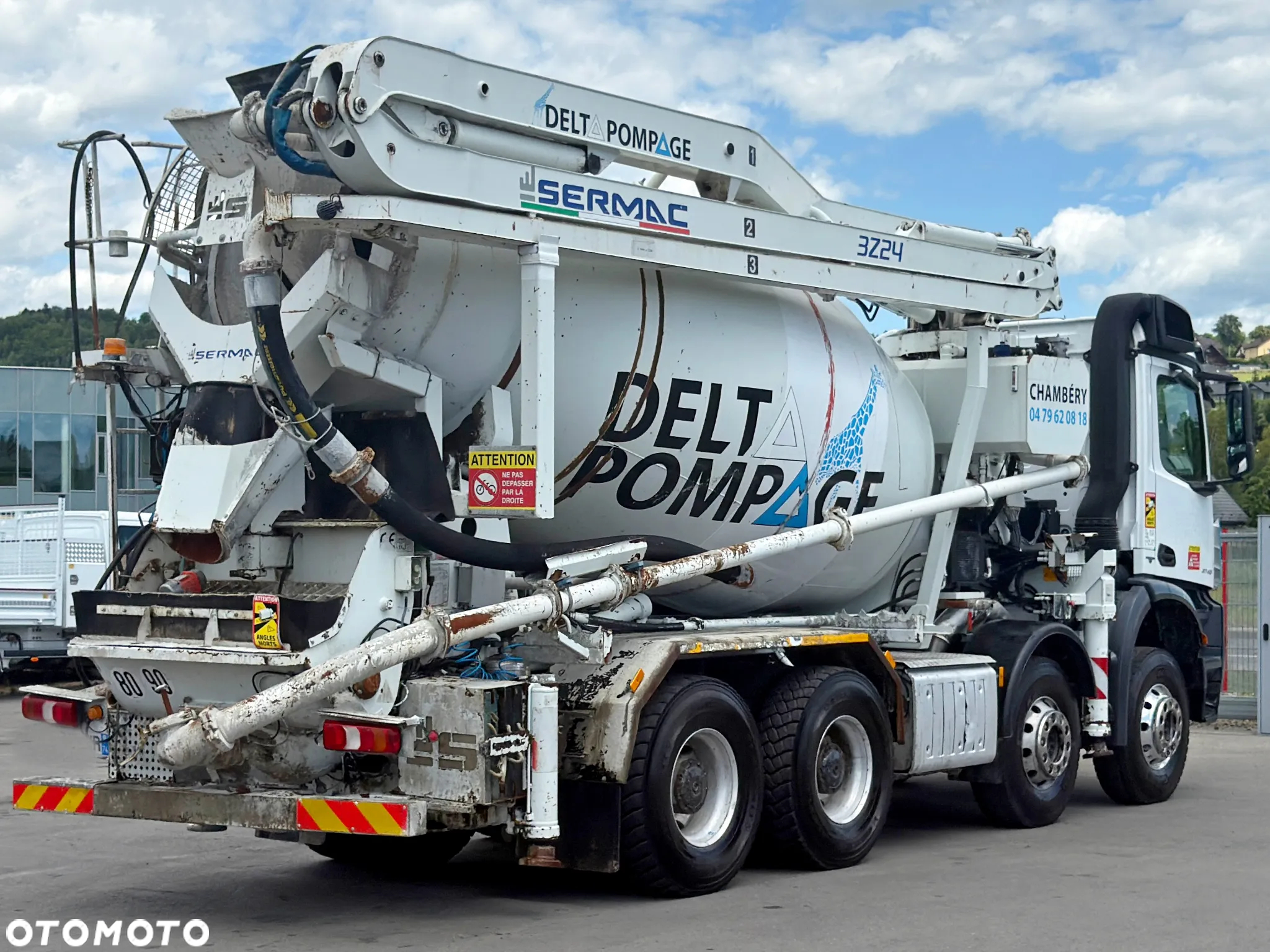 Mercedes-Benz AROCS 3743 * POMPA DO BETONU 24 m + PILOT * STAN BDB / 8x4 - 7