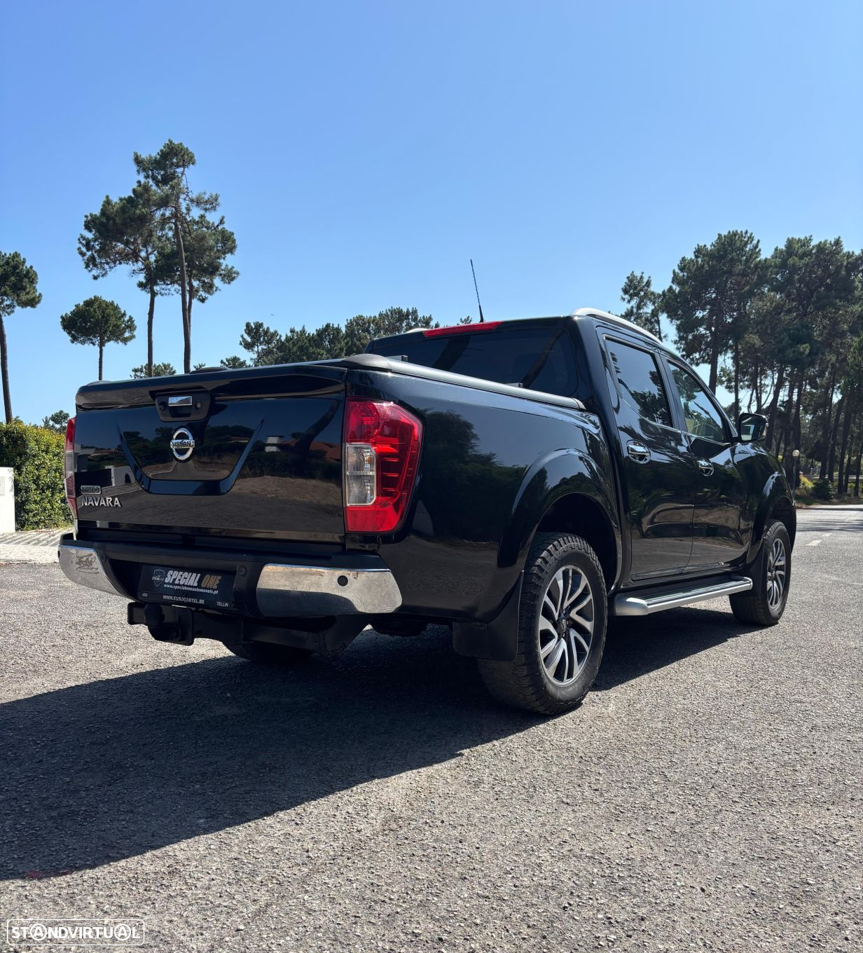 Nissan Navara DC 4x4 S&S Acenta - 5