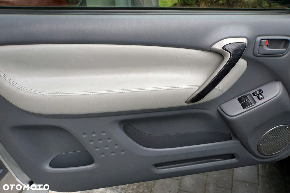 Toyota RAV4 ver-2-0-vvt--i-prestige - 27