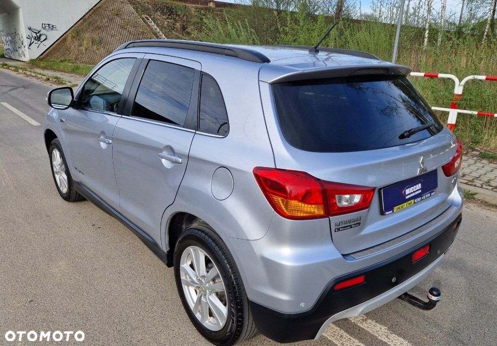 Mitsubishi ASX - 5