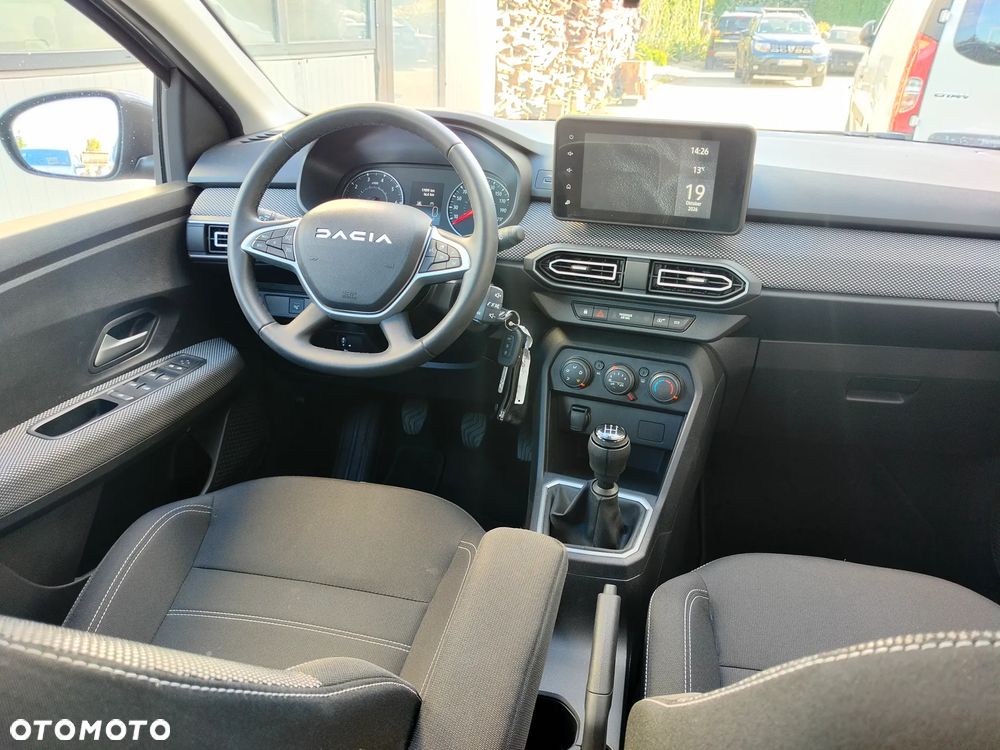 Dacia Sandero 1.0 TCe Laureate S&S - 17