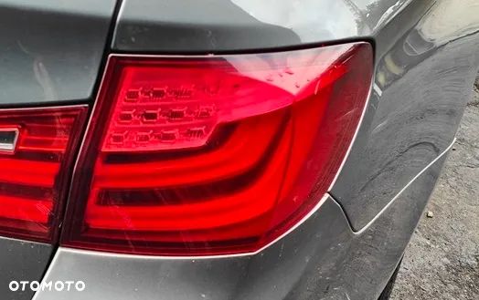 BMW 5 F11 11r LAMPA W BŁOTNIK PRAWY TYŁ TYLNA - 1