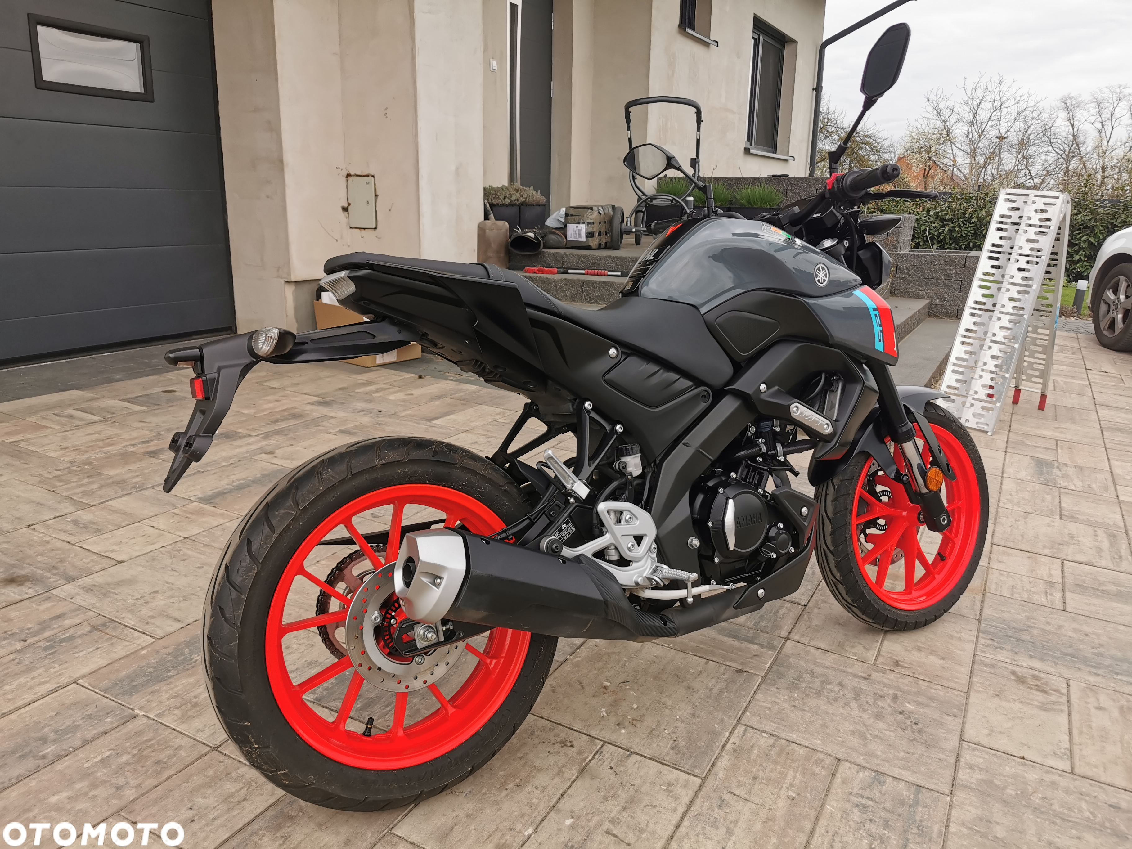 Yamaha MT - 3