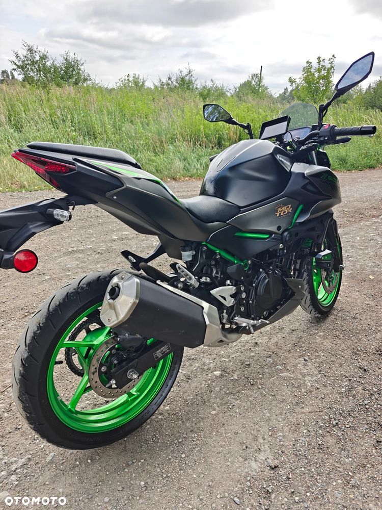 Kawasaki Z - 11