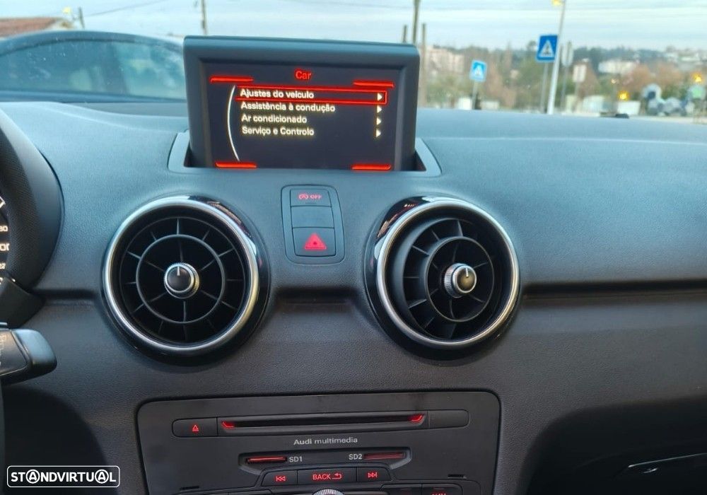 Audi A1 1.6 TDI S-line 99g - 10