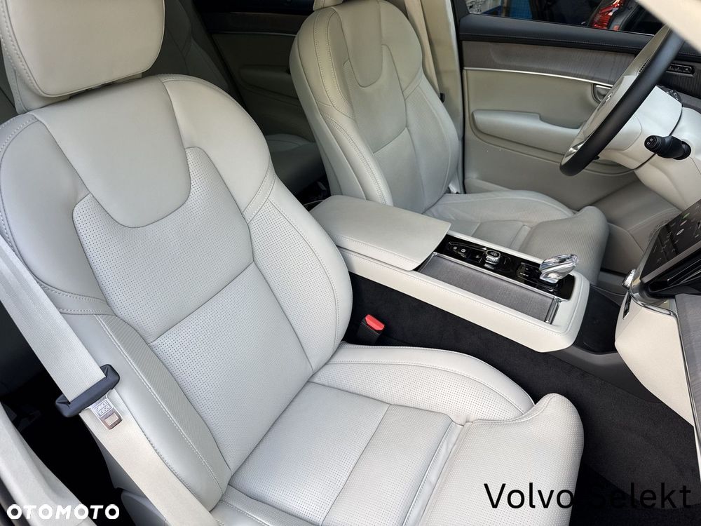 Volvo XC 90 - 20