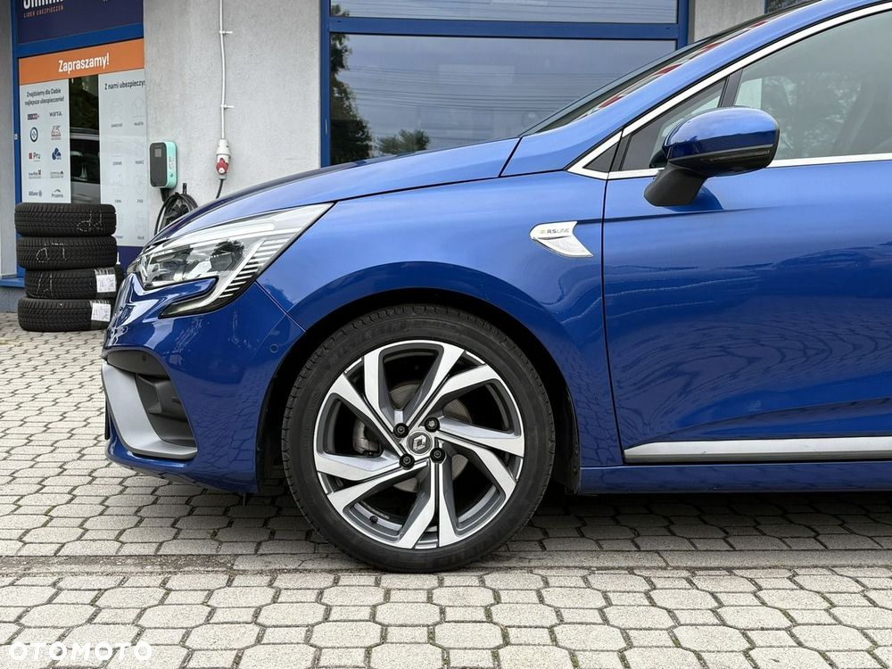 Renault Clio - 10