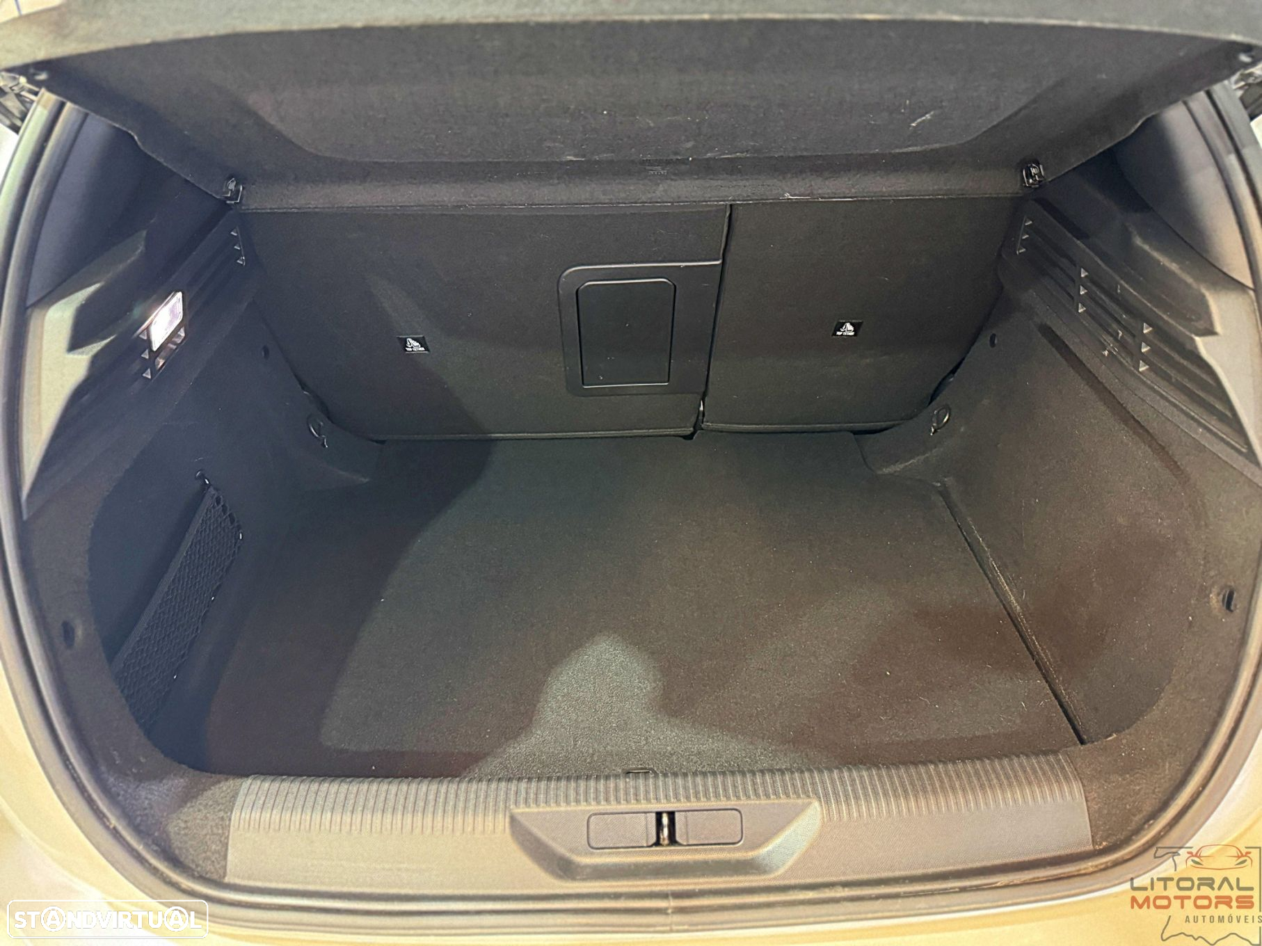 Peugeot 308 1.2 PureTech GT EAT8 - 10
