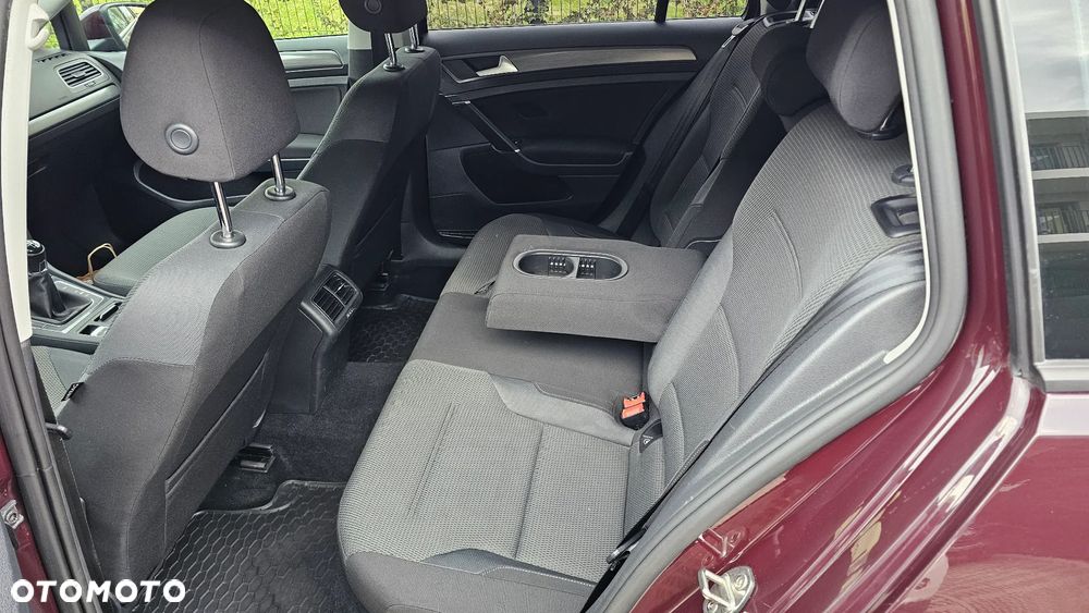 Volkswagen Golf 1.6 TDI BMT Comfortline - 8