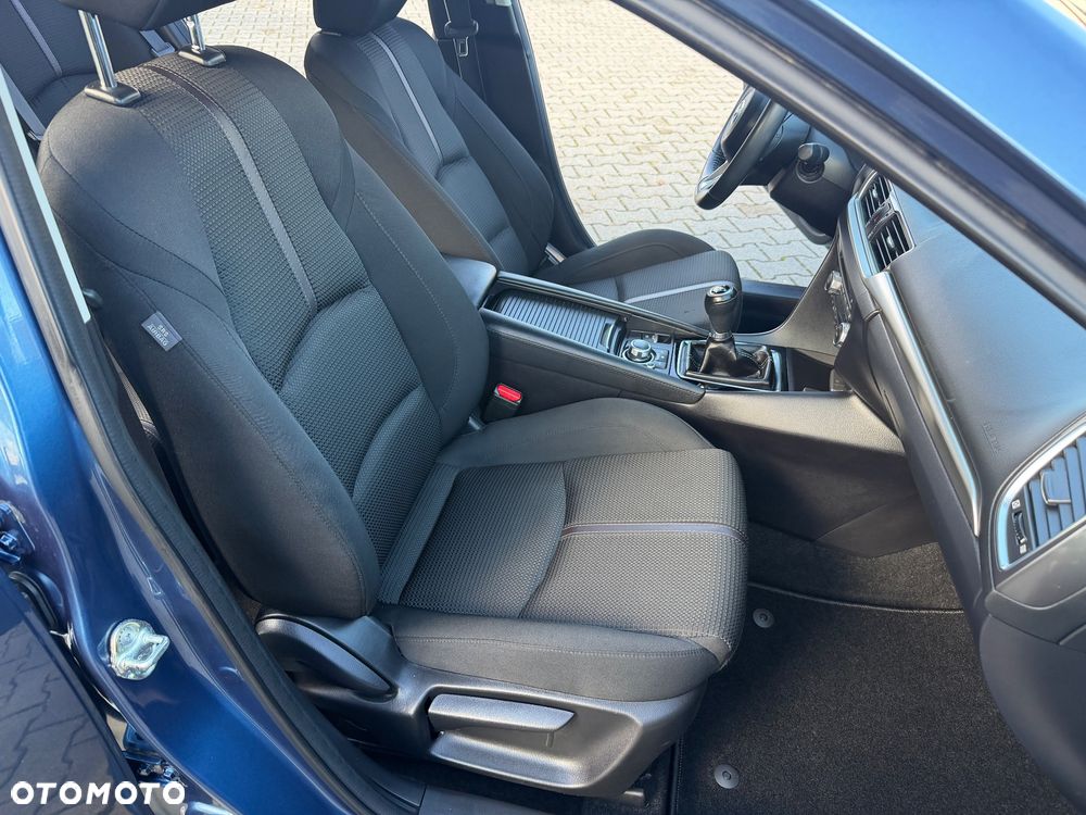 Mazda 3 - 19