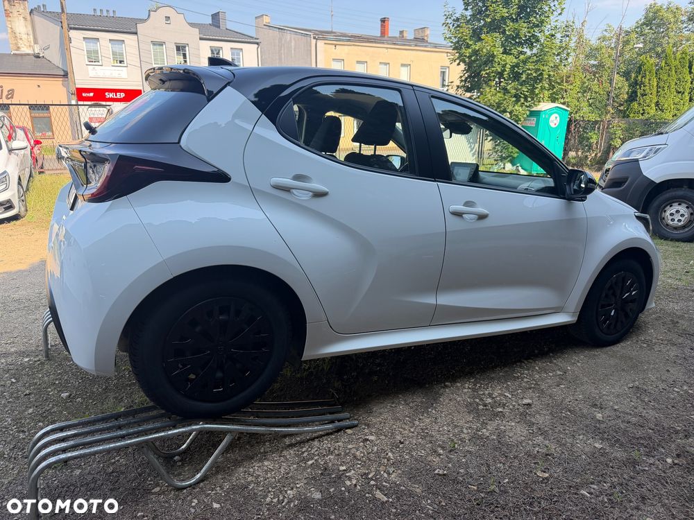 Toyota Yaris 1.5 VVT-i Style - 4