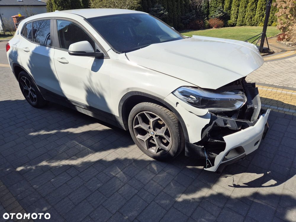 BMW X2 sDrive18d - 8