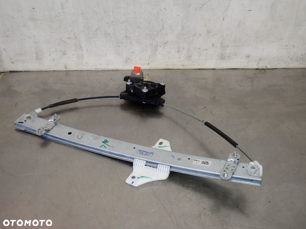 PODNOŚNIK SZYB LEWY PRZÓD HYUNDAI I10 II  82401-B4110 - 1