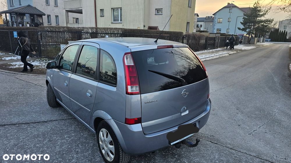 Opel Meriva 1.6 16V (Essentia) - 15
