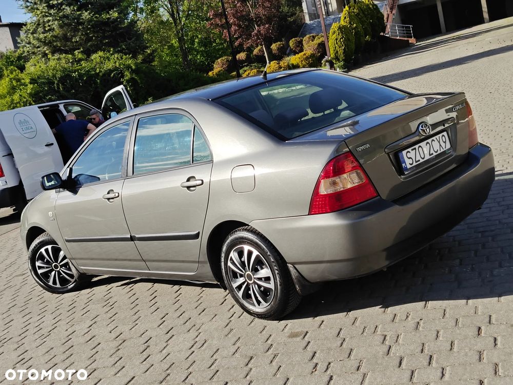 Toyota Corolla 1.4 Terra3 - 10