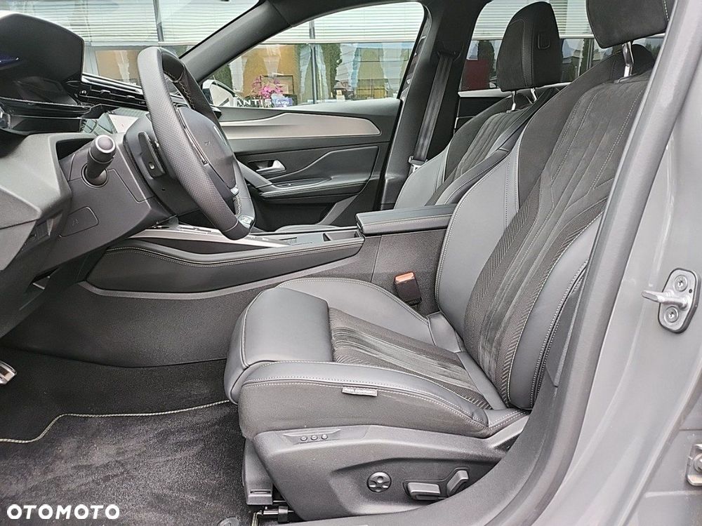 Peugeot 408 1.2 PureTech GT S&S EAT8 - 9