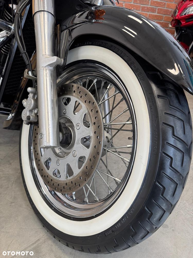 Suzuki VL 800 Volusia - Boulevard C50 - 9