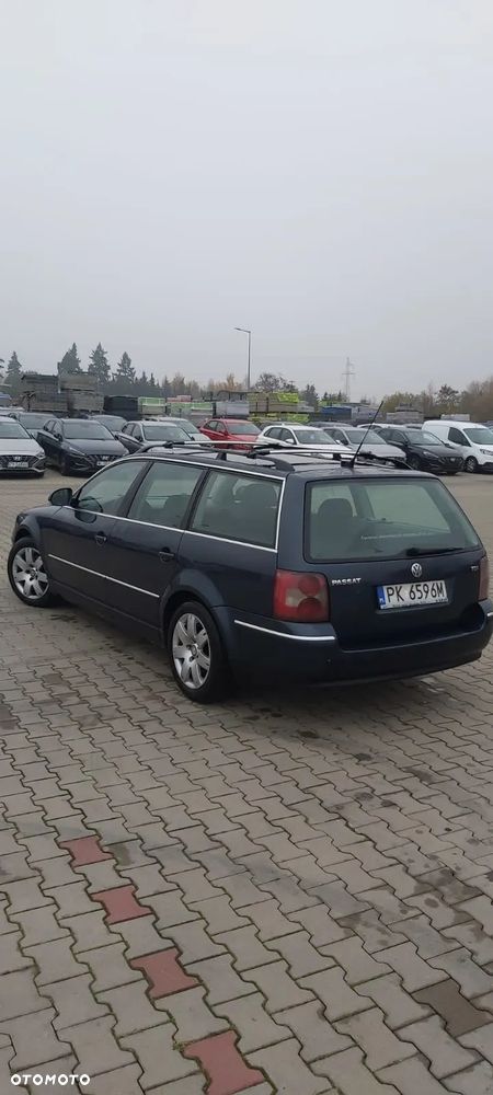 Volkswagen Passat - 3