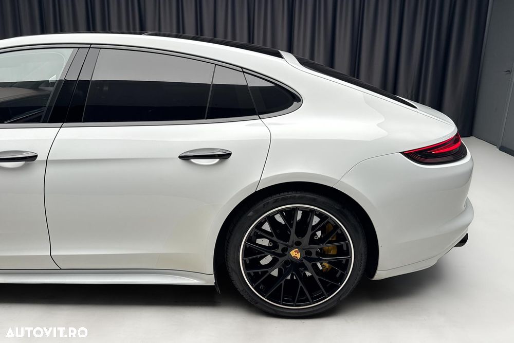 Porsche Panamera GTS - 10