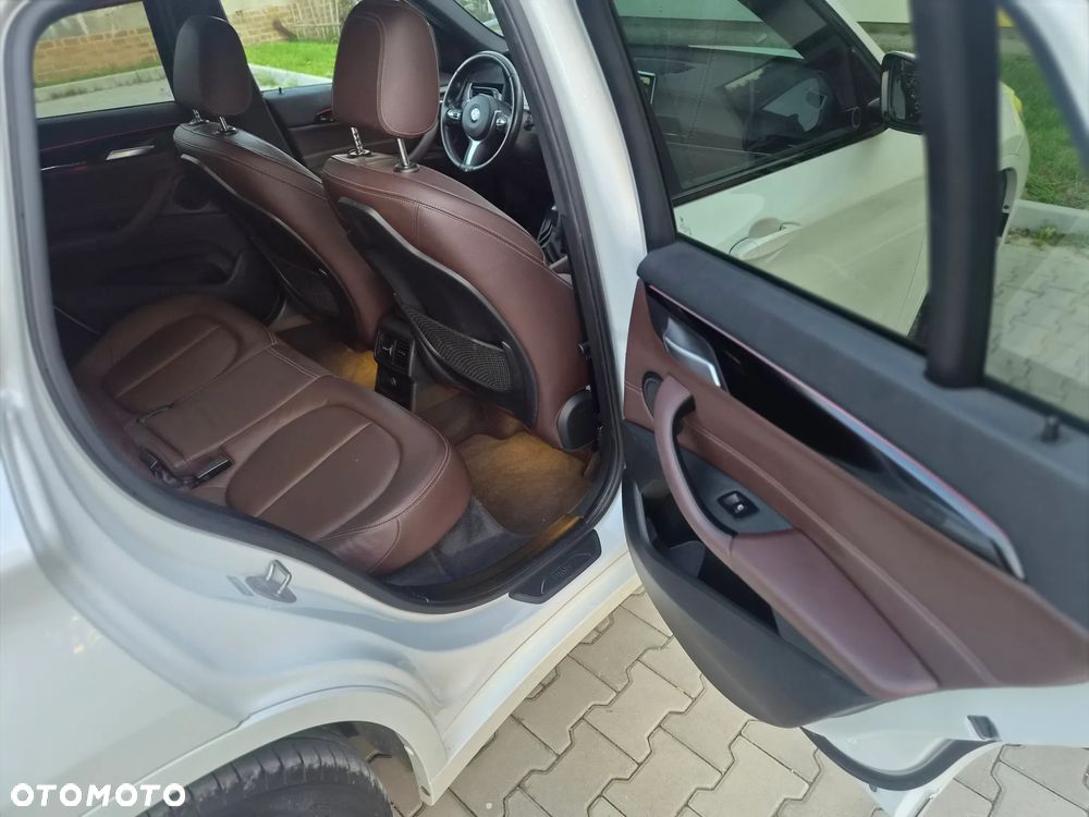 BMW X1 xDrive25i M Sport - 27