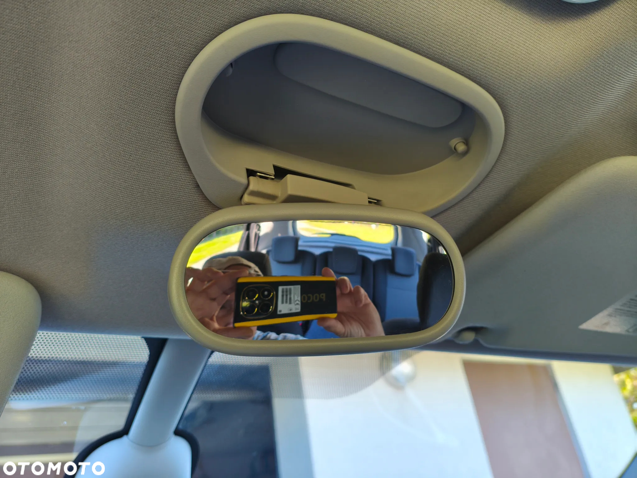 Renault Scenic 1.2 TCe Energy Life EU6 - 19