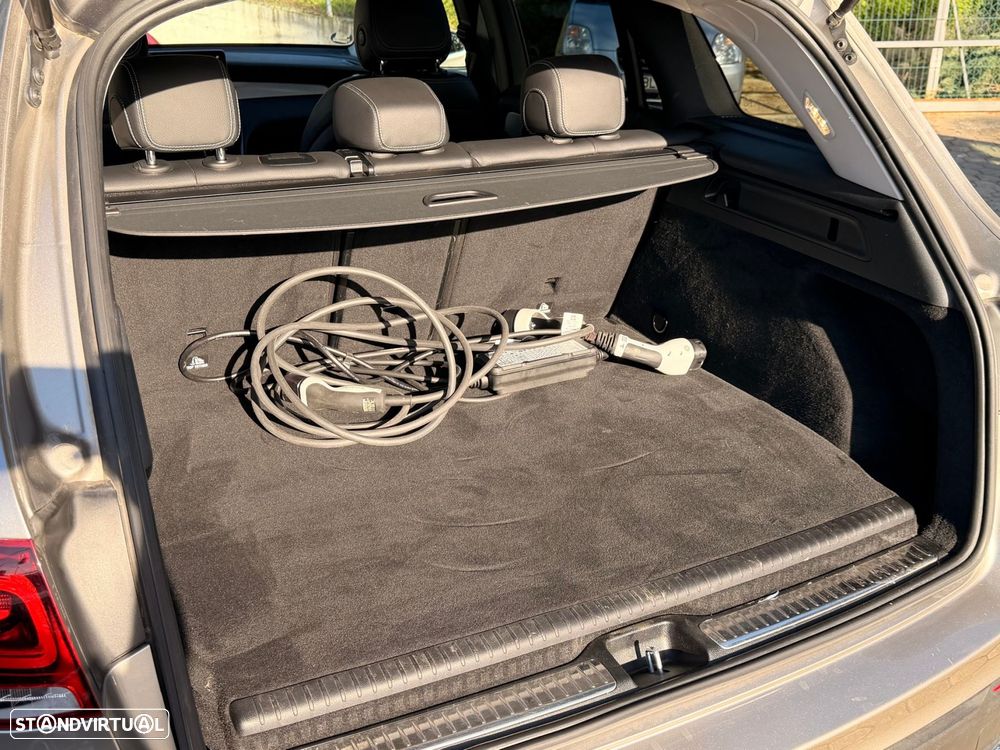 Mercedes-Benz GLC 300 de 4Matic - 11