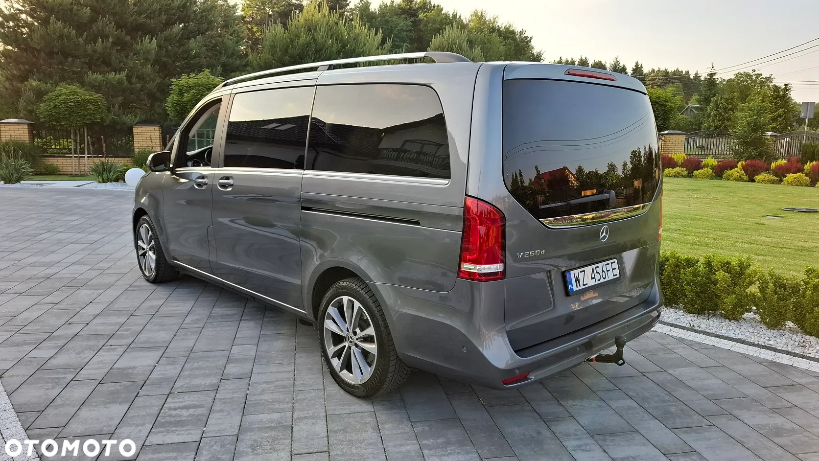 Mercedes-Benz Klasa V 250 d Avantgarde 9G-Tronic (d³ugi) - 6