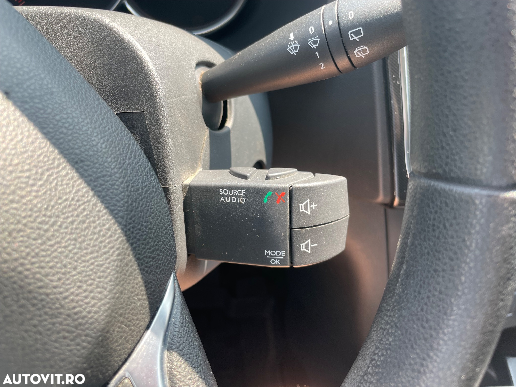 Dacia Logan MCV 0.9 TCe Ambiance - 14