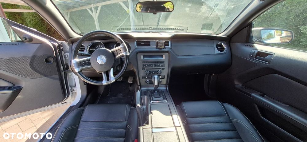 Ford Mustang 3.7 V6 - 6