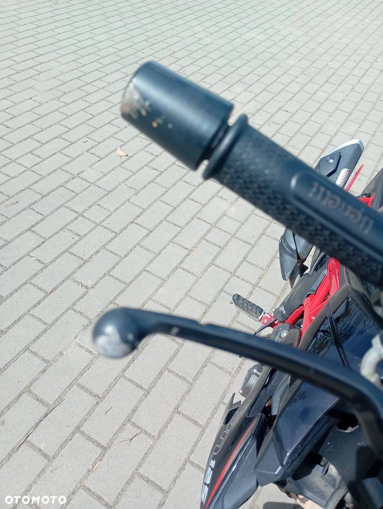 Benelli BN 125 - 10