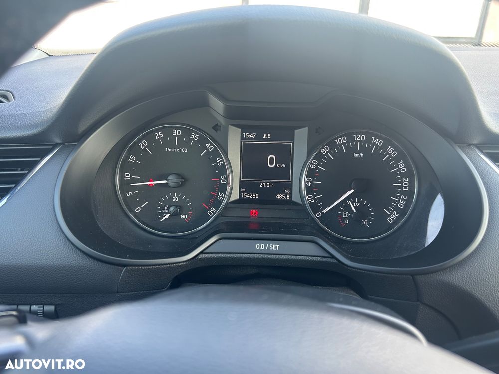 Skoda Octavia 1.6 TDI (Green tec) Active - 7
