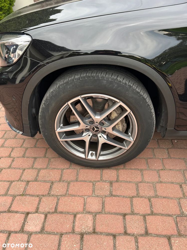 Mercedes-Benz GLC - 16