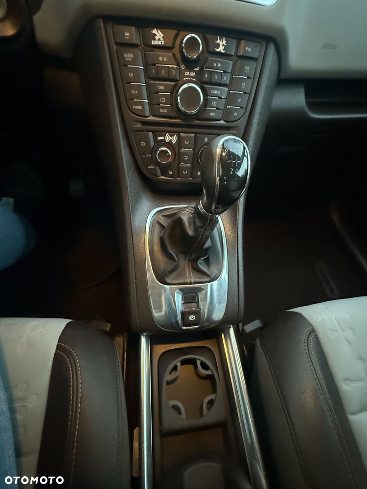 Opel Meriva - 8