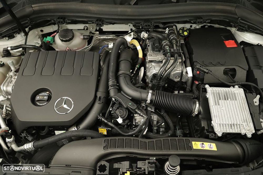 Mercedes-Benz B 250 e - 28