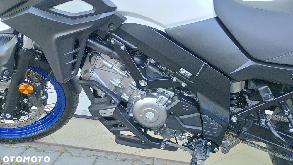Suzuki DL - 33